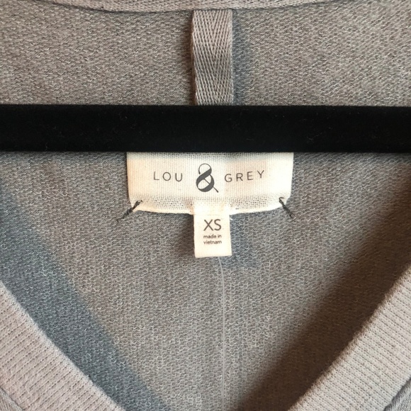 NWT Lou & Grey Signature Soft V-Neck Dress - Picture 3 of 8